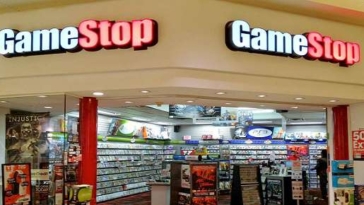 gamestop negozio videogiochi