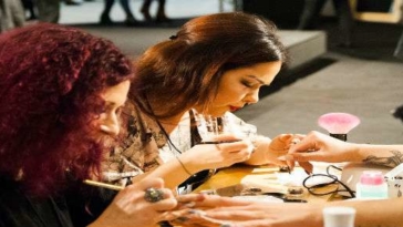 corso ricostruzione unghie
