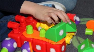 ludoteca giocattoli baby sitter