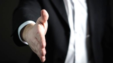 stretta di mano, accordo
