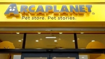 arcaplanet pet store