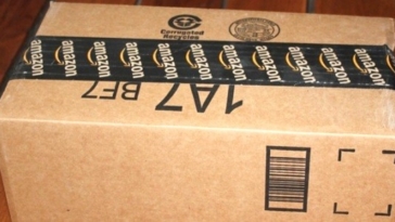 amazon magazzino, spedizioni