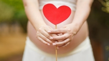 gravidanza, futura mamma, maternità