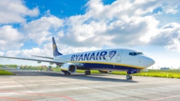 ryanair aereo base