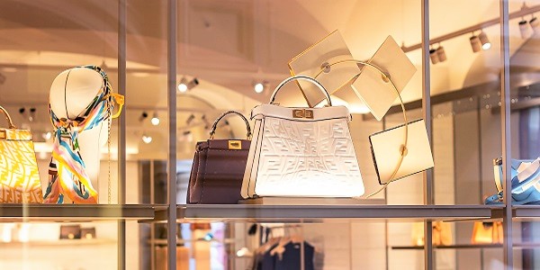 fendi negozio borse
