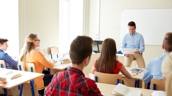 docente scuola secondaria, insegnante