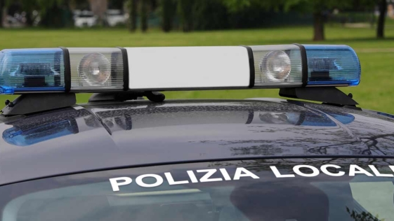 Polizia municipale, Polizia locale, Agente