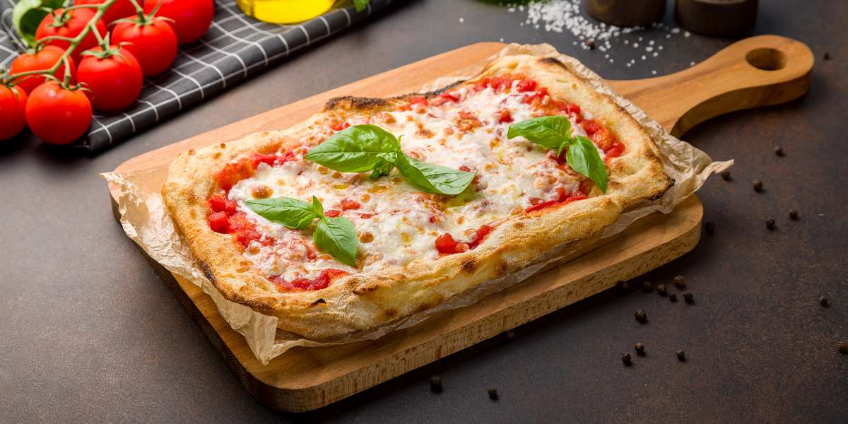 Pinsa, pizza
