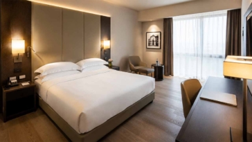 Una Hotels
