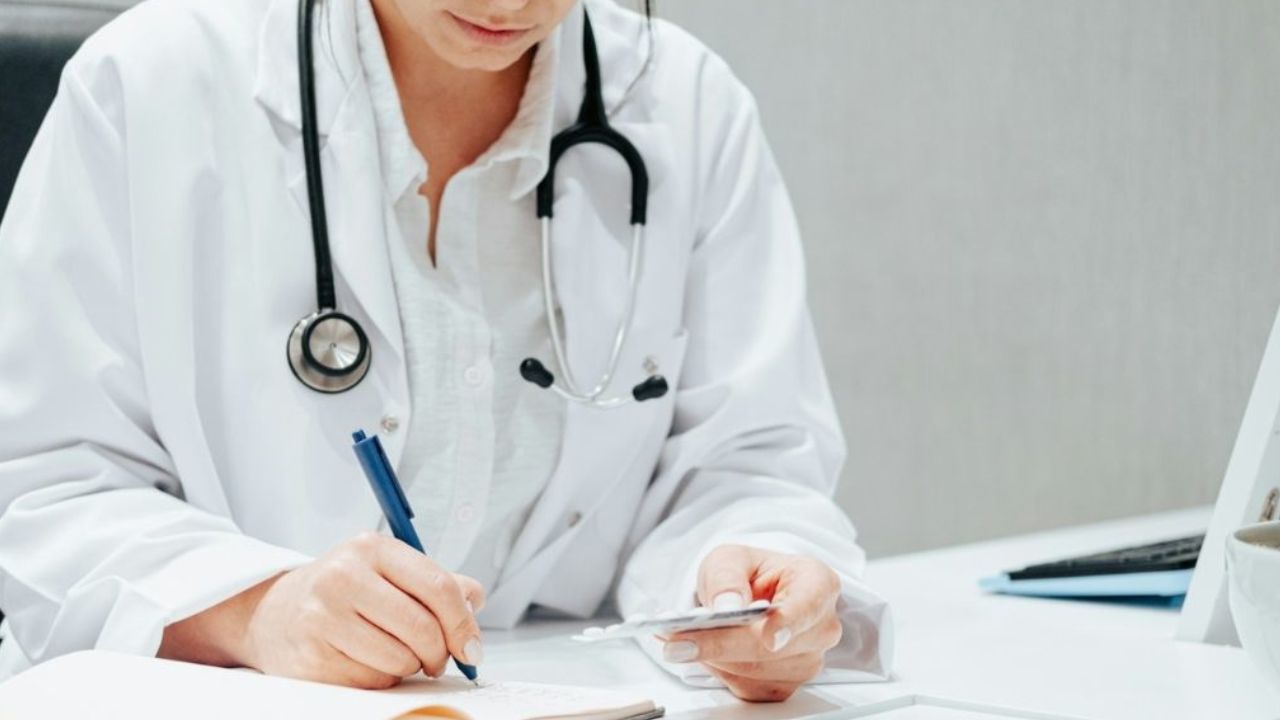 cure mediche, esami, permessi