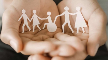 aiuti disabili, persone con disabilità, disabilità