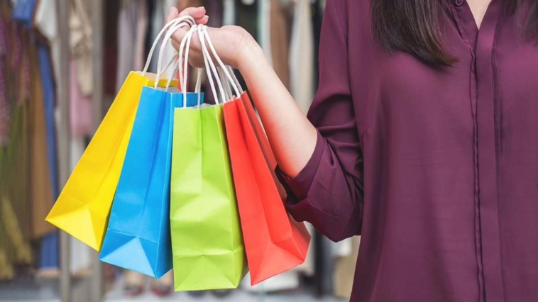Polo commerciale, negozi