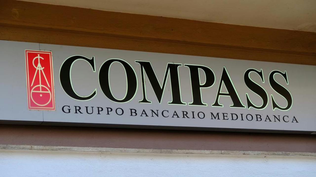 Compass banca