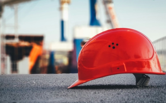 cantiere edile, edilizia, caldo, cassa integrazione