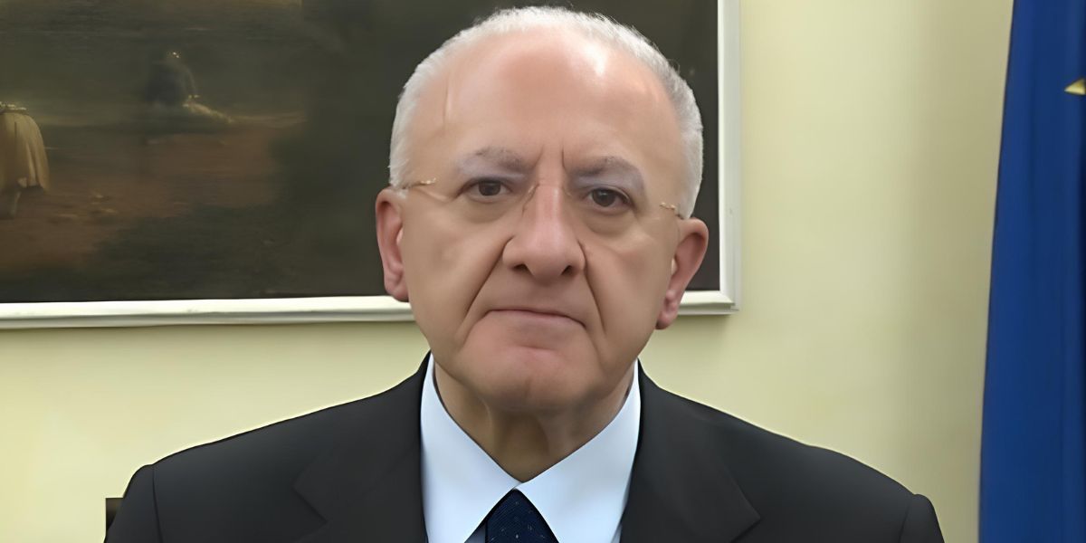 Vincenzo De Luca, concorso oss Regione Campania sospeso
