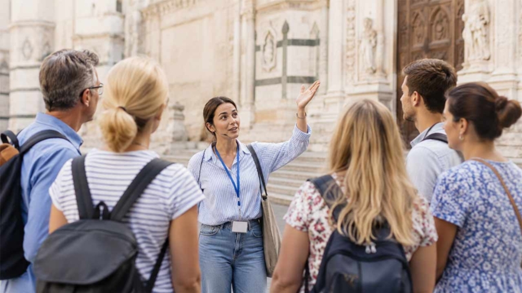 Guida turistica, abilitazione